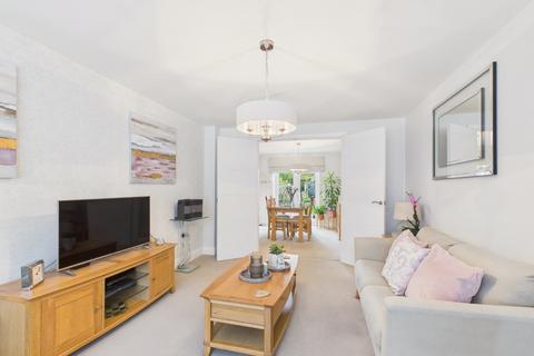 6 bedroom detached house for sale, Cleminson Gardens, Cottingham, HU16 4RW