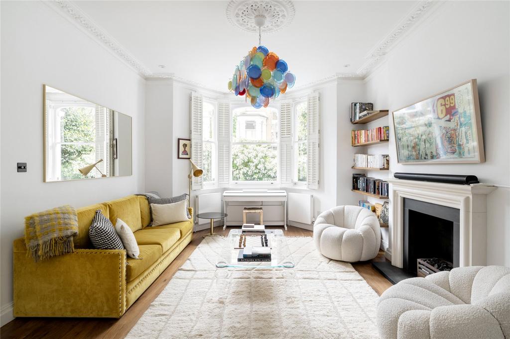 House in London - View 2