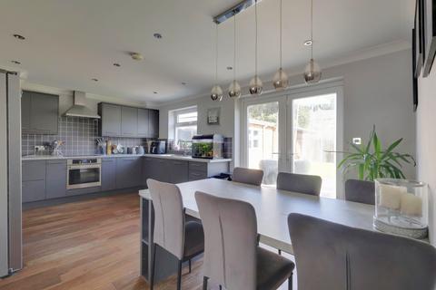 4 bedroom detached house for sale, Glenwood Road, Southbourne, Emsworth