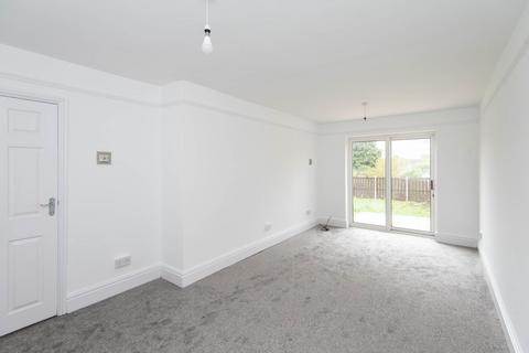 2 bedroom semi-detached house to rent, Heath Road, Sheffield S36