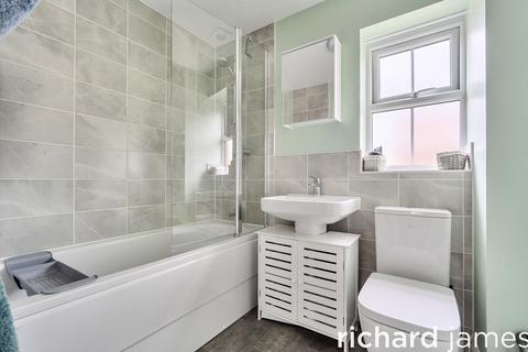 4 bedroom detached house for sale, Conference Road, Swindon, SN1