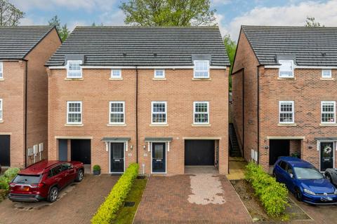 3 bedroom townhouse for sale, Hornbeam Crescent, Hexham NE46