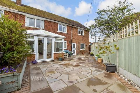 4 bedroom semi-detached house for sale, Godwyn Road, Deal CT14