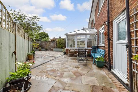 4 bedroom semi-detached house for sale, Godwyn Road, Deal CT14