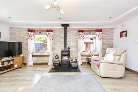 3 bedroom bungalow for sale, Ashgrove Terrace KY5