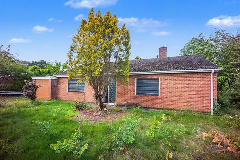 2 bedroom detached bungalow for sale, Abbey Lane, Hartford, Northwich, CW8 1LX, Northwich, CW8