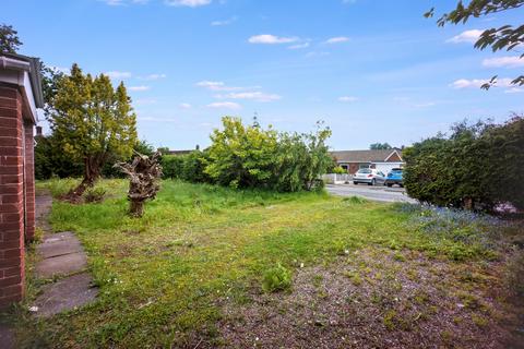 2 bedroom detached bungalow for sale, Abbey Lane, Hartford, Northwich, CW8 1LX, Northwich, CW8