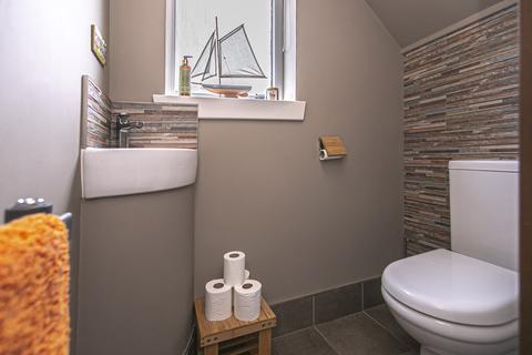 3 bedroom detached house for sale, Sauchenbush Road, Kirkcaldy, KY2