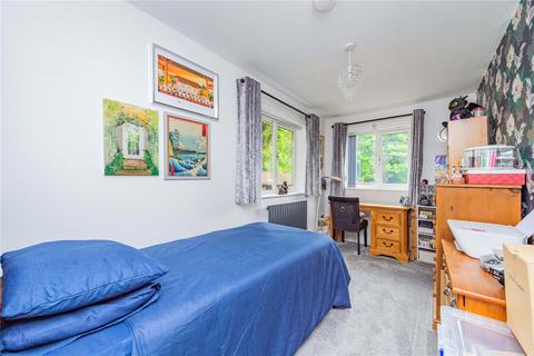 undefined, Western Rise, Ketley, Telford, Shropshire, TF1
