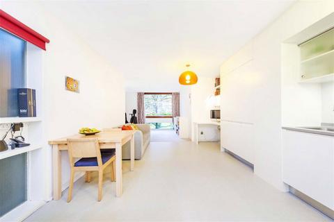 1 bedroom flat for sale, Barbican, London EC2Y