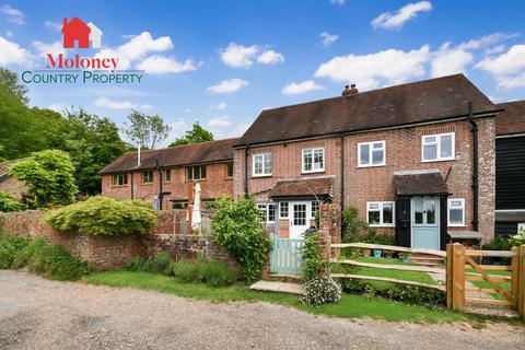 2 bedroom cottage for sale, Rural Northiam, East Sussex TN31