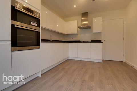 3 bedroom semi-detached house to rent, Burney Drive, Eagle Farm South