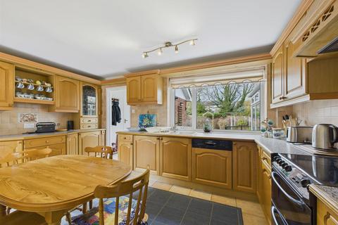 3 bedroom detached bungalow for sale, Wedderburn Road, Malvern