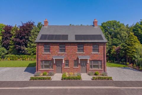 undefined, Gwladus Gardens, Raglan