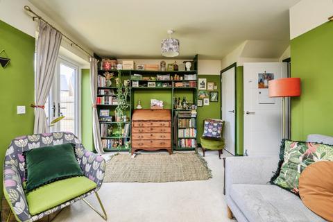3 bedroom semi-detached house for sale, Cuckoo Way, Cambridge, CB24