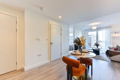 undefined, Fulham Reach, London W6