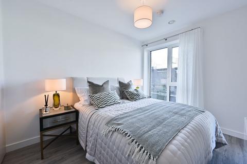 undefined, Fulham Reach, London W6