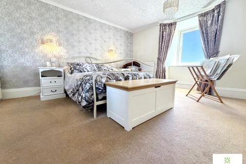 2 bedroom apartment for sale, Marine Parade, Saltburn-by-the-Sea, North Yorkshire