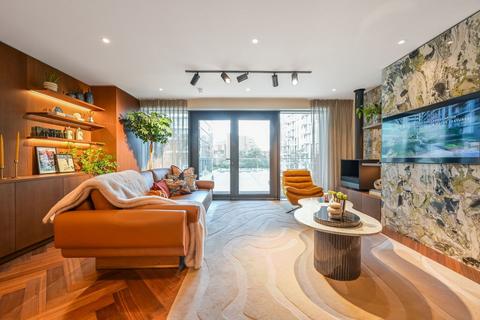 3 bedroom flat for sale, London Dock, Wapping E1W