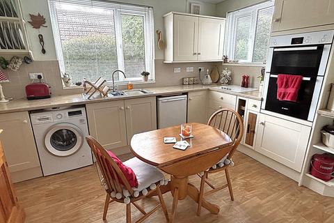 3 bedroom detached bungalow for sale, Alexandra Road, Abergavenny