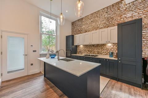 1 bedroom flat for sale, Mozart Street, Maida Vale, London, W10