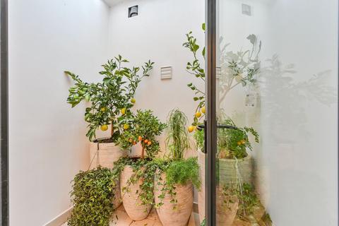 1 bedroom flat for sale, Mozart Street, Maida Vale, London, W10