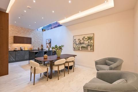 3 bedroom terraced house for sale, Lexham Mews, Kensington, W8