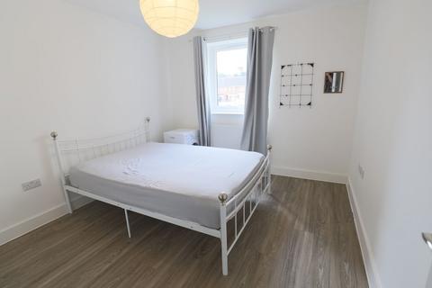 2 bedroom flat to rent, Phoenix Court, Exeter