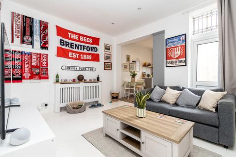 2 bedroom terraced house for sale, Velder Avenue, Southsea