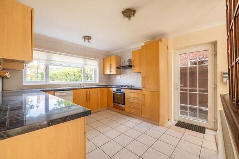 4 bedroom detached house for sale, Upton Park, Slough
