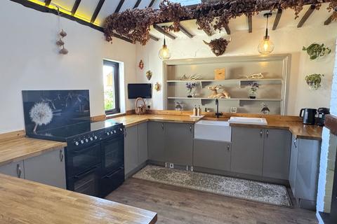 5 bedroom semi-detached house for sale, Burngate, Wareham