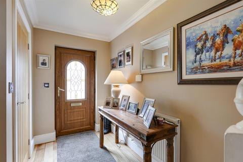 4 bedroom detached house for sale, Cross Bank Street, Mirfield WF14
