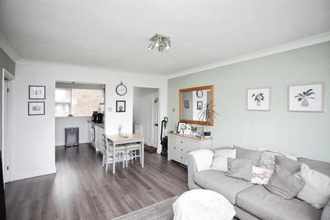 2 bedroom apartment for sale, Ash Court, Rugby, CV22