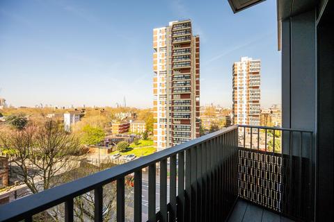 2 bedroom flat for sale, Deal Porters Way, Canada Water, SE16