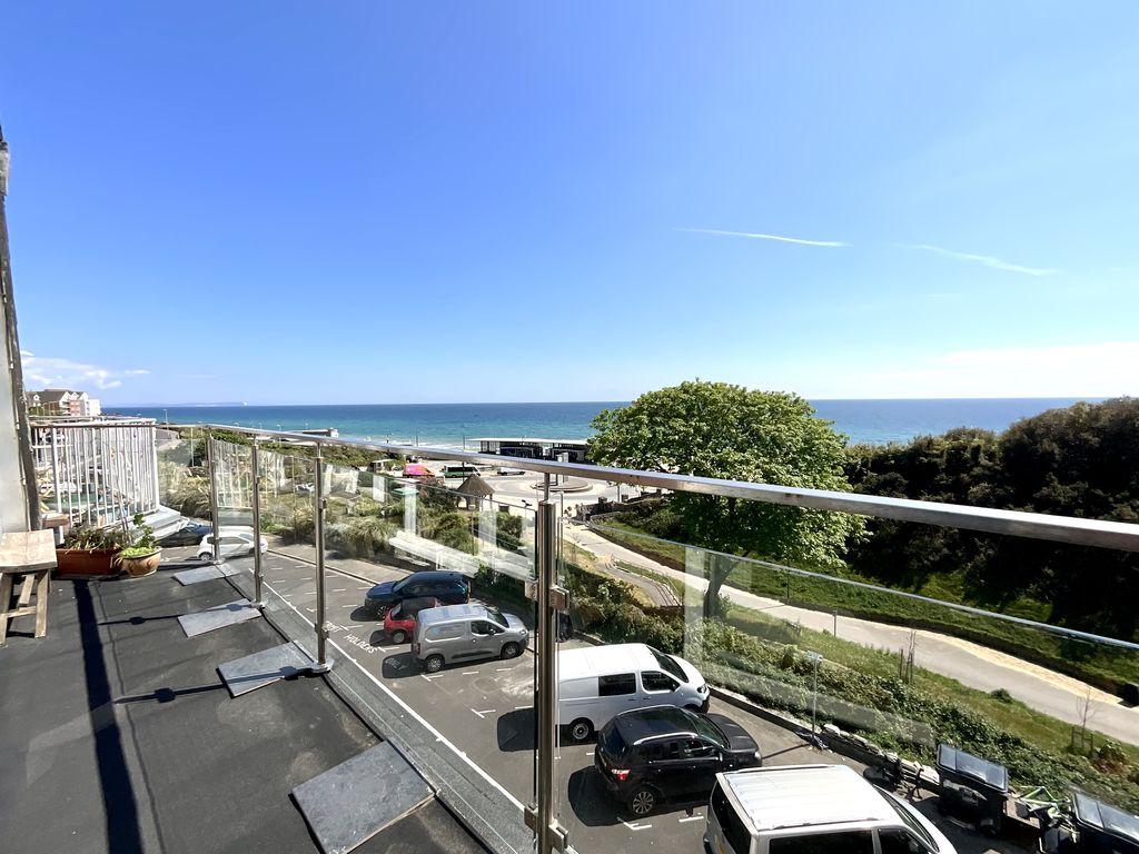 15-16 Undercliff Road, Bournemouth – pohled 2