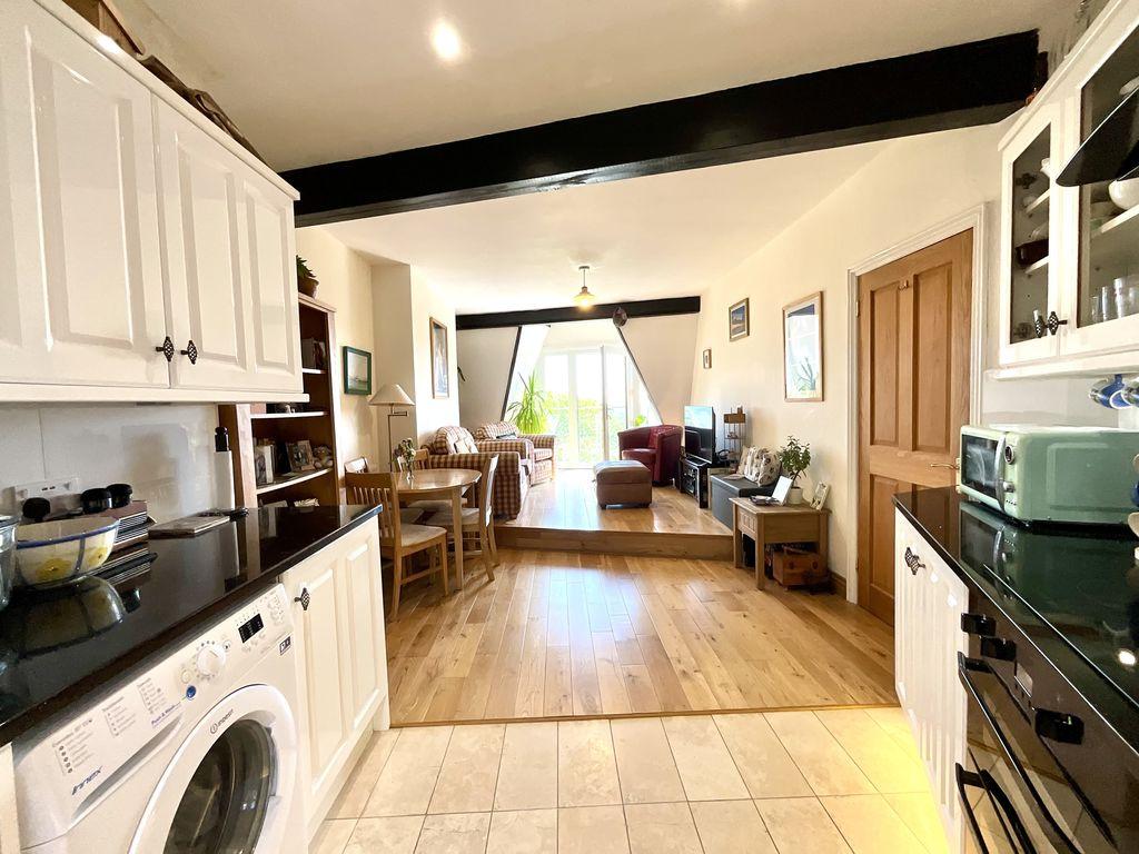 15-16 Undercliff Road, Bournemouth – další