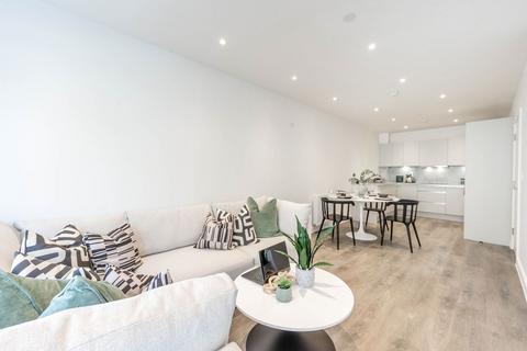 1 bedroom flat for sale, South Oxhey Central, Watford WD19