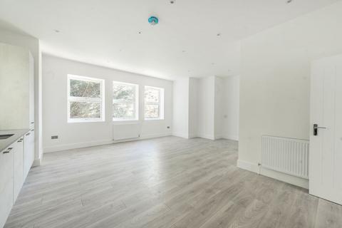 2 bedroom flat for sale, 102 West End Lane, Pinner HA5