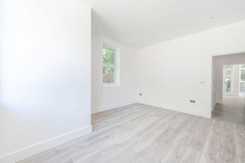 102 West End Lane, Pinner HA5