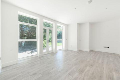 undefined, 102 West End Lane, Pinner HA5