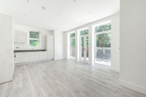 102 West End Lane, Pinner HA5