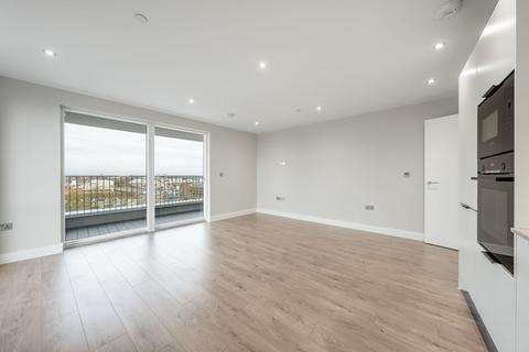 3 bedroom flat for sale, Junction Court, Watford WD17