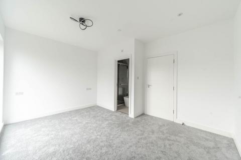 undefined, 1 Champagne Walk, London N3
