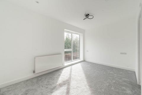 undefined, 1 Champagne Walk, London N3
