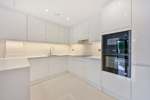 2 bedroom flat for sale, London SW19