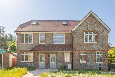 3 bedroom house for sale, 3 Kingswood Way, South Croydon CR2