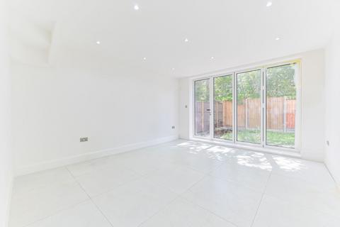 3 bedroom house for sale, 3 Kingswood Way, South Croydon CR2