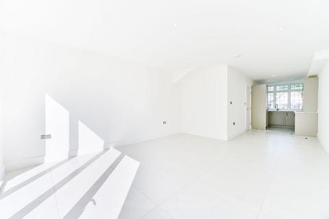 3 bedroom house for sale, 3 Kingswood Way, South Croydon CR2