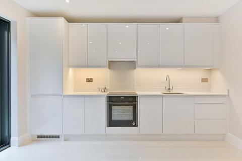 2 bedroom flat for sale, London SW19