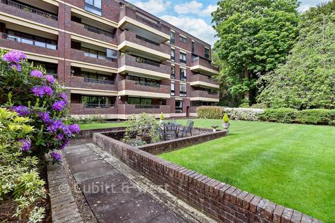 2 bedroom ground floor flat for sale, Pitt Place, Epsom KT17
